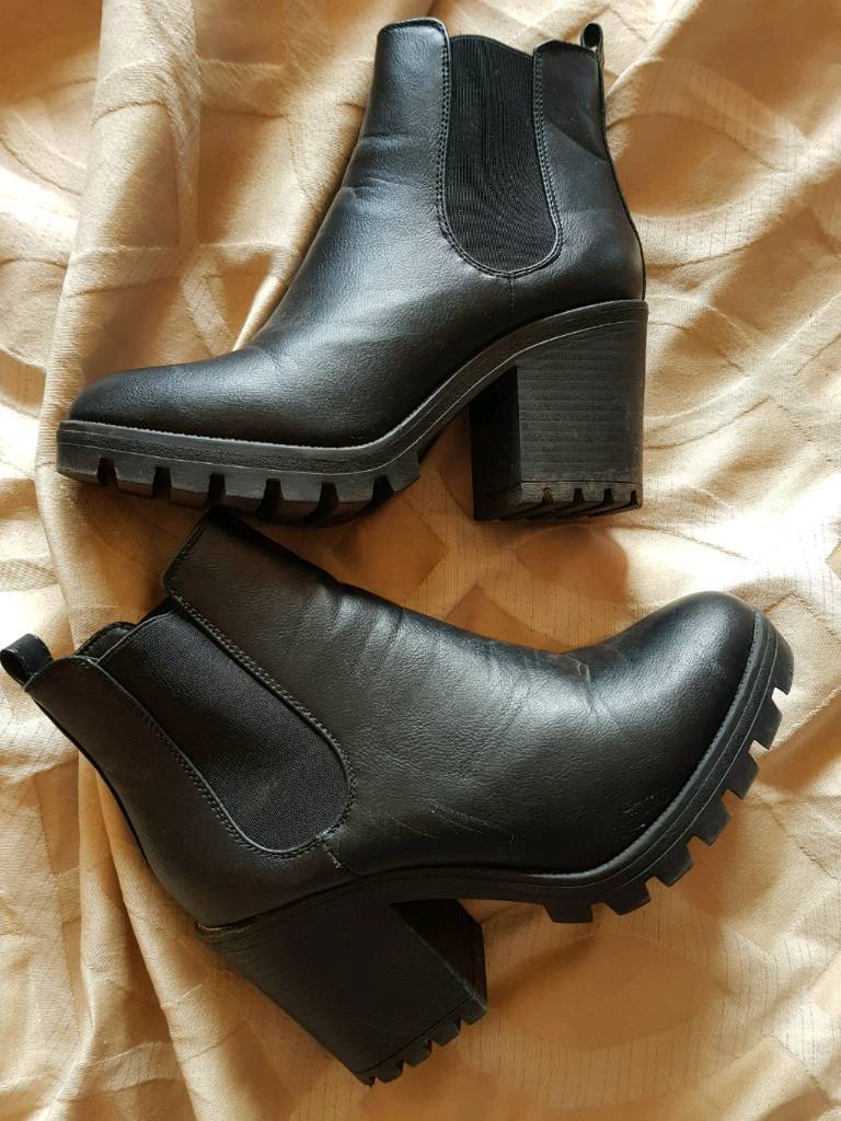 ladies black chelsea boots size 5